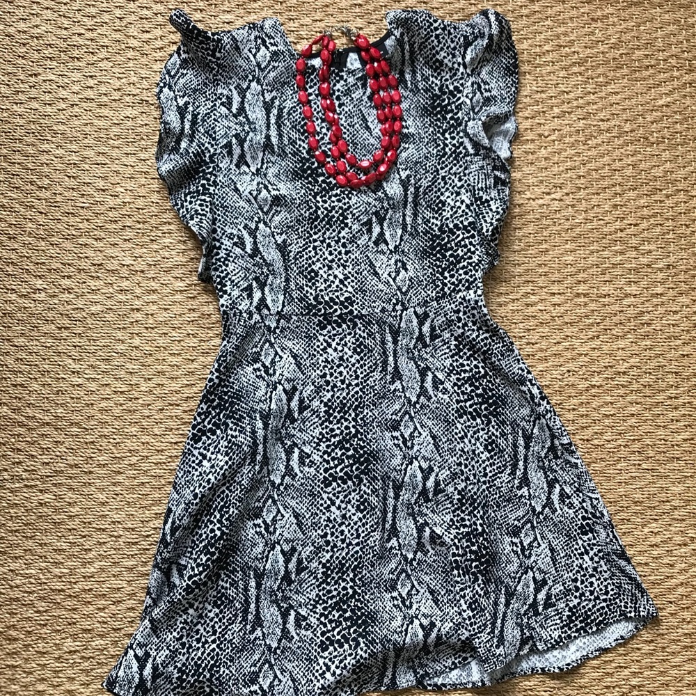 Black and white dress